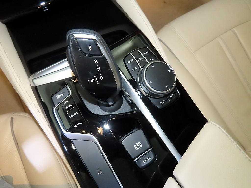 BMW 5 Series - Vista 12