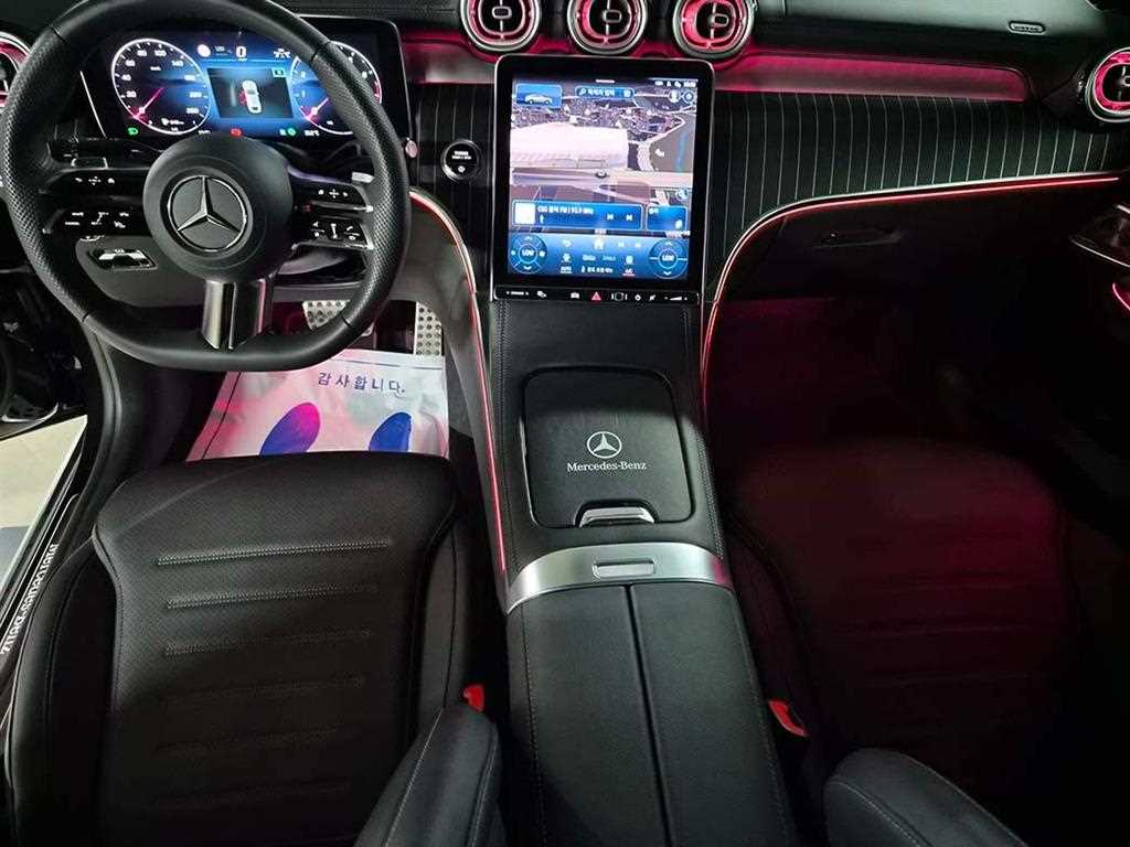 Mercedes Benz GLC Class - Vista 10