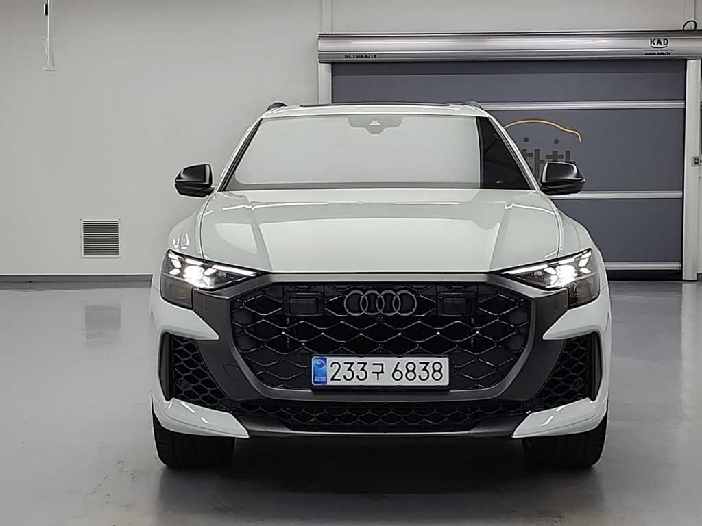 Audi RSQ8 - Vista 2