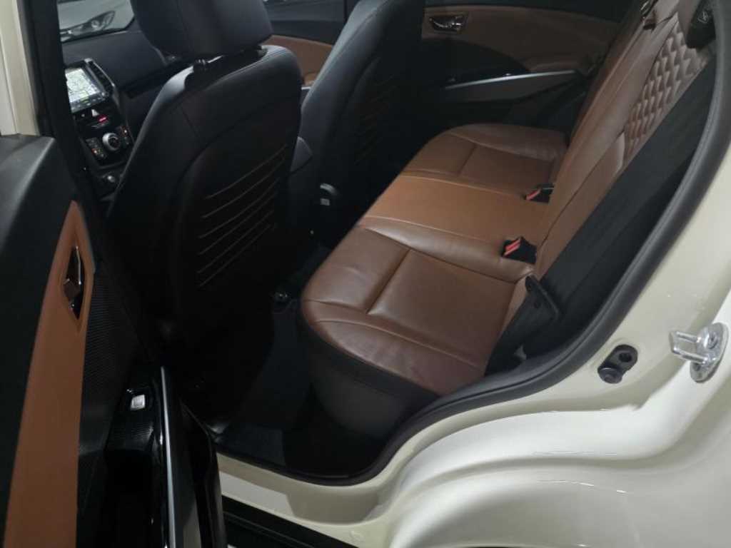 Ssangyong Tivoli 2018 - Importación desde Corea - HF Imports Iquique - Foto 15