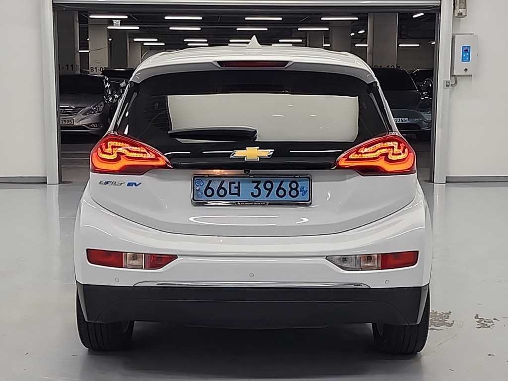 Chevrolet Bolt - Vista 3