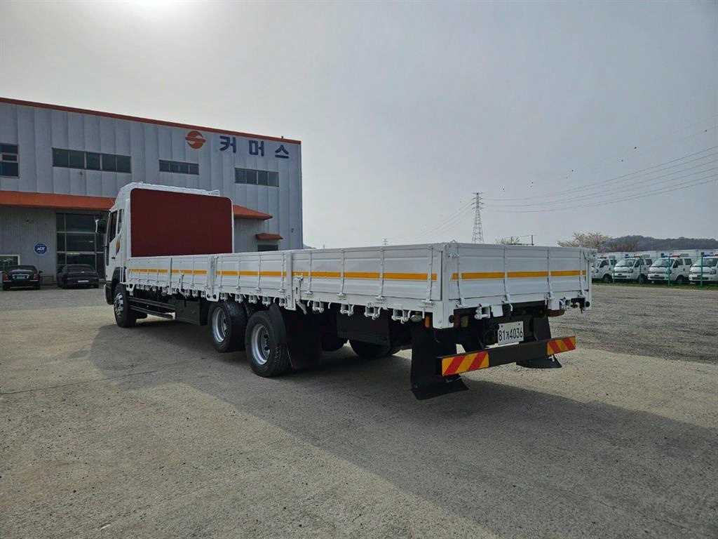 medium and large cargo Cargo - Vista 5