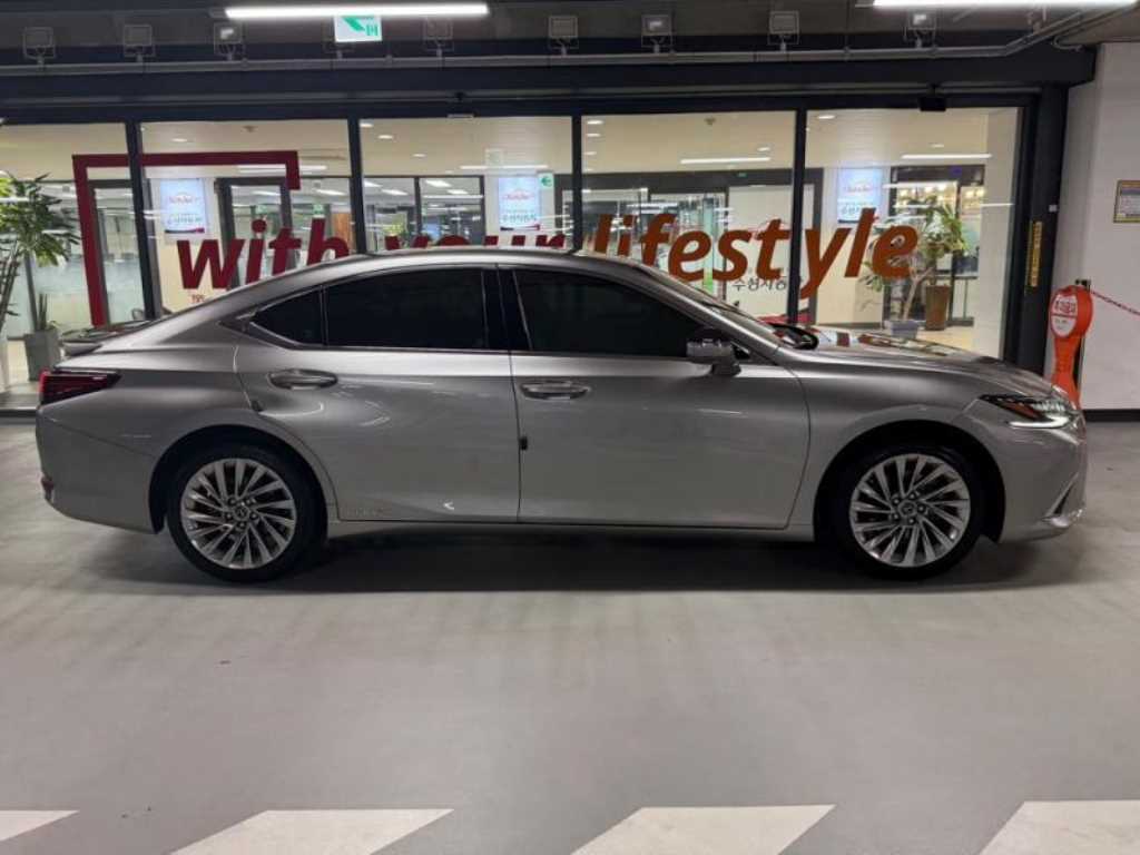 Lexus ES - Vista 3