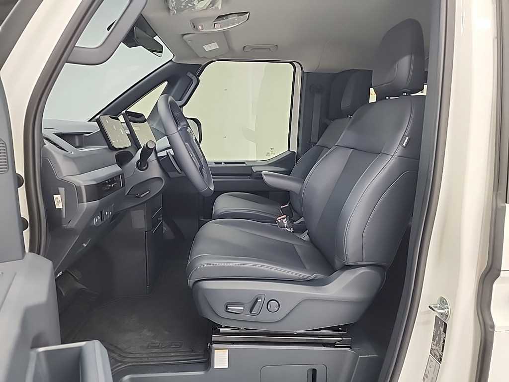 KIA PV5 - Vista 11