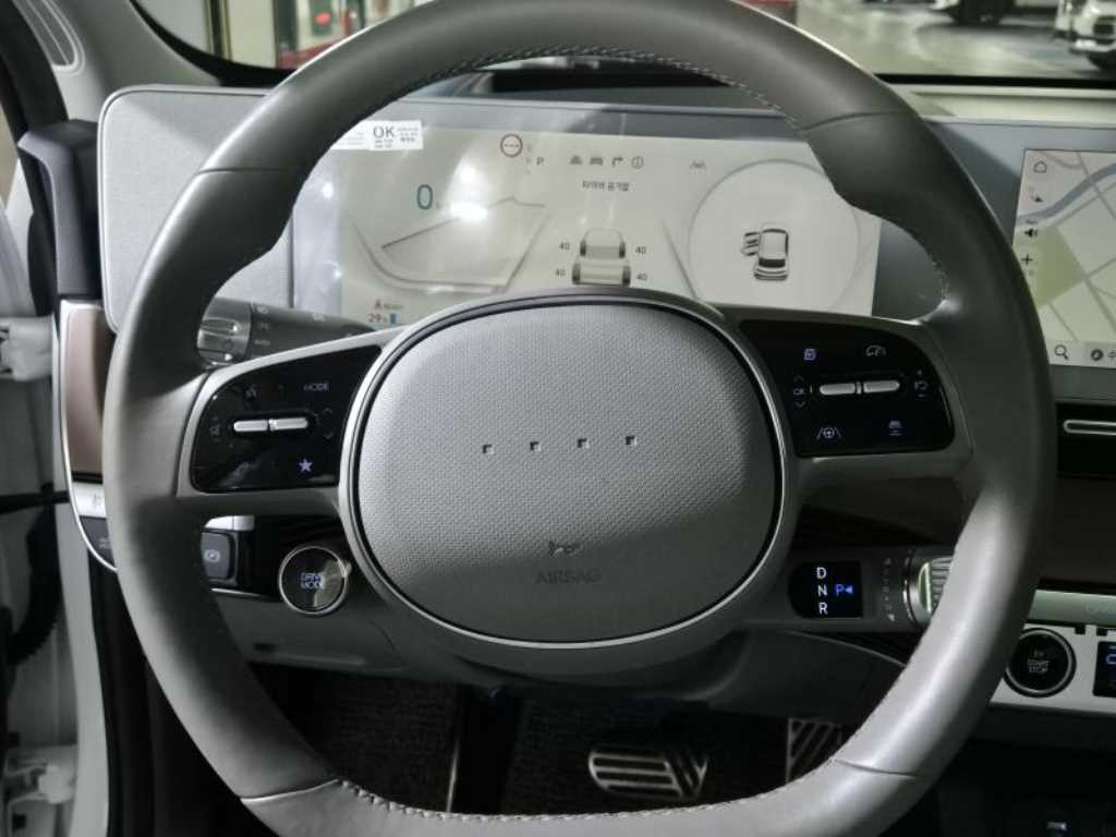 HYUNDAI Ioniq 5 - Vista 9
