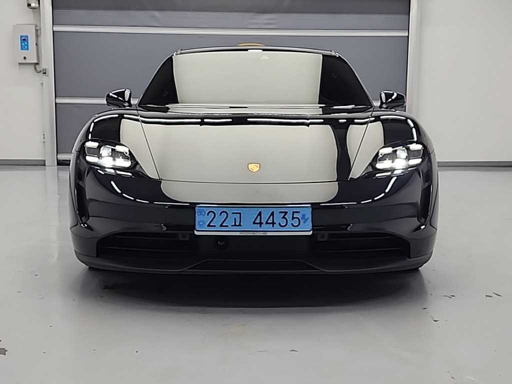 Porsche Taycan - Vista 2