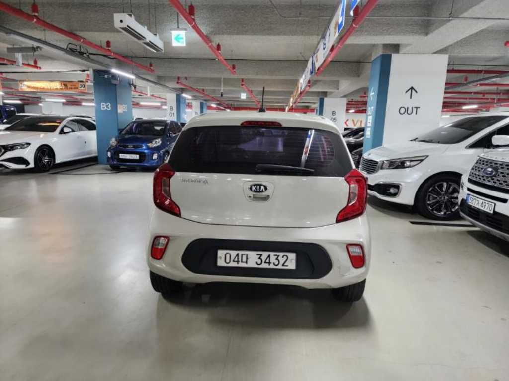 KIA Morning - Vista 4