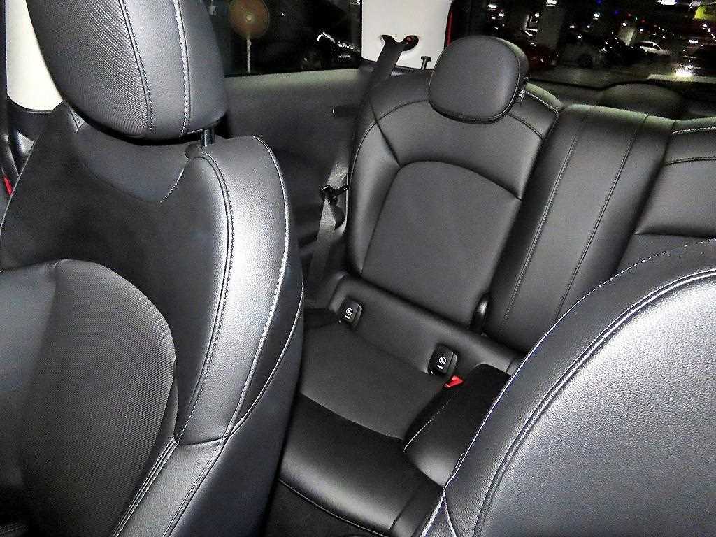 Mini Cooper - Vista 7