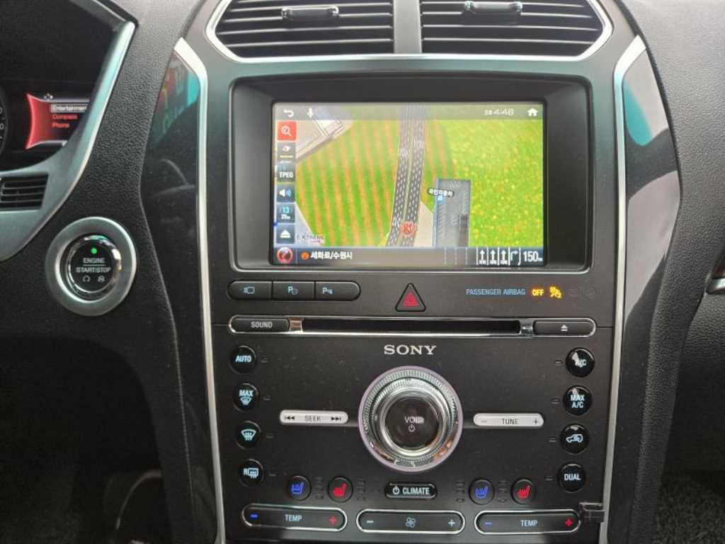 Ford Explorer - Vista 11