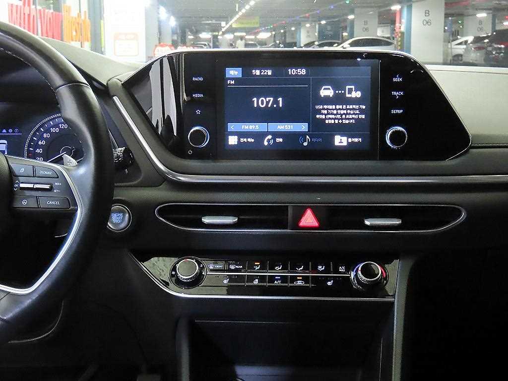 HYUNDAI Sonata - Vista 11
