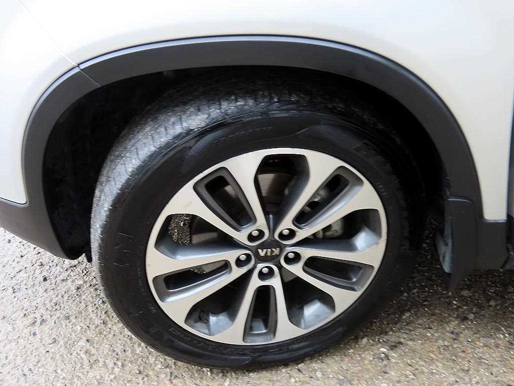 KIA Sorento 2013 Plateado - Importación desde Corea - HF Imports Iquique - Foto 19