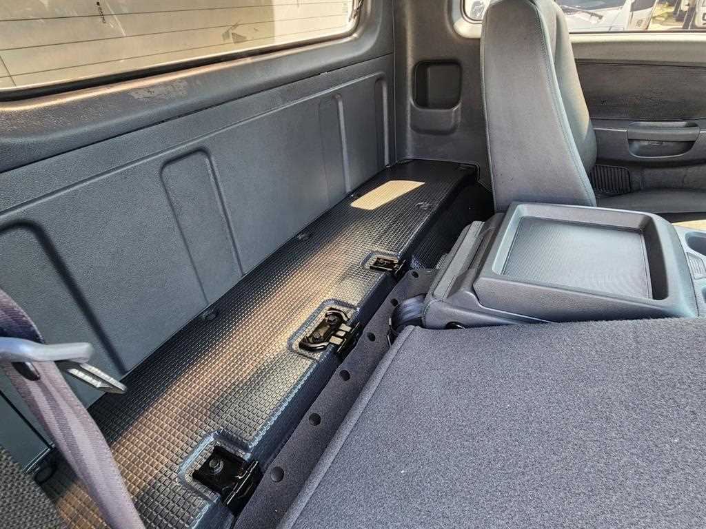 Small Truck Normal Box(High Deck) - Vista 11