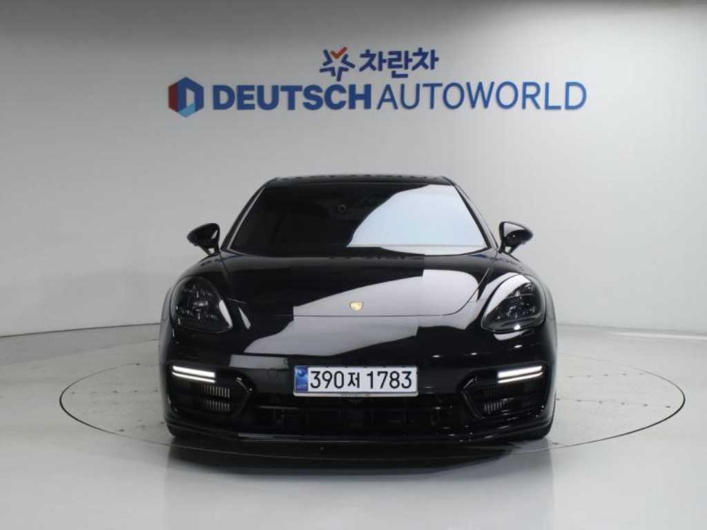Porsche Panamera - Vista 2
