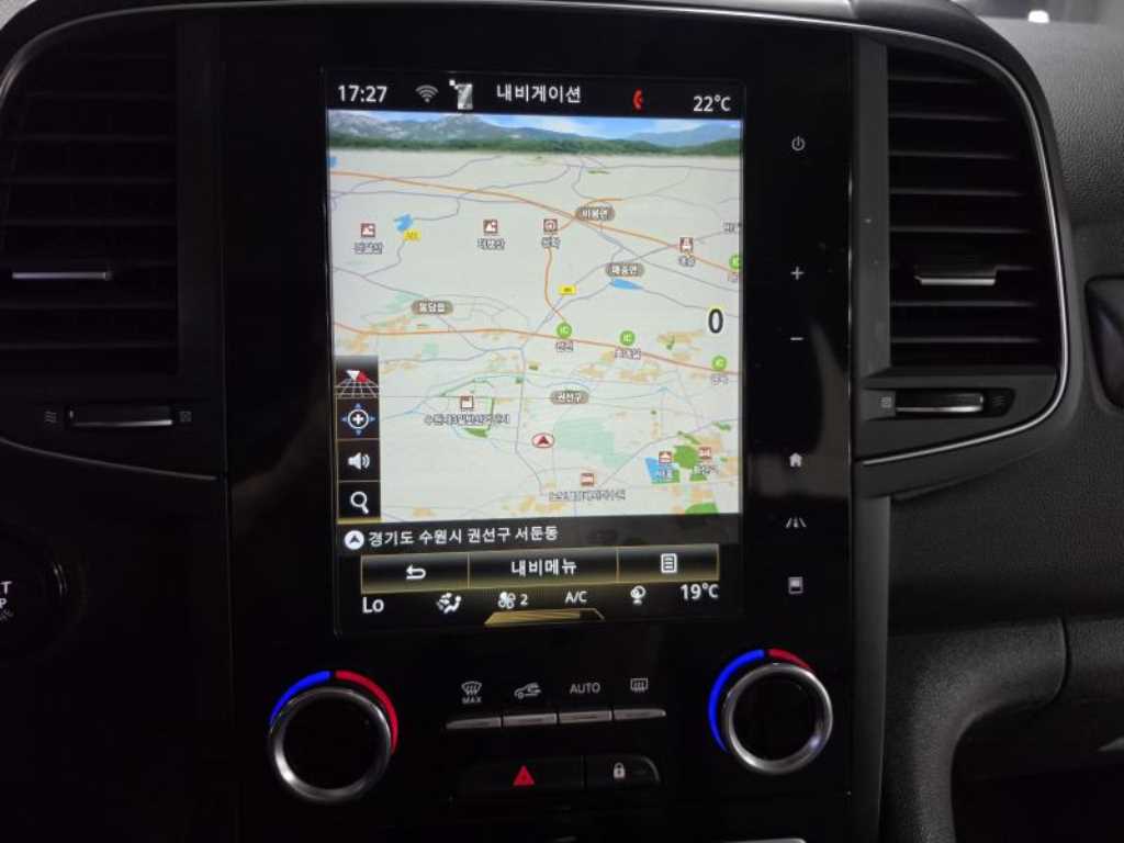 SAMSUNG QM6 - Vista 6