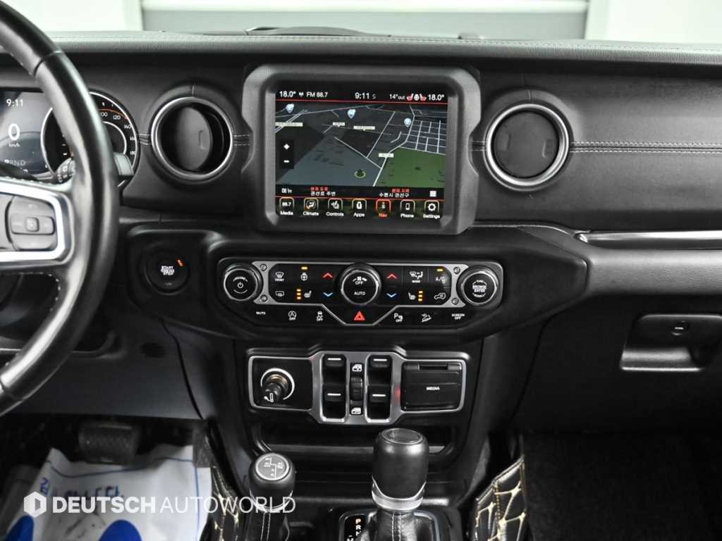 Jeep Wrangler 2020 Negro - Importación desde Corea - HF Imports Iquique - Foto 14