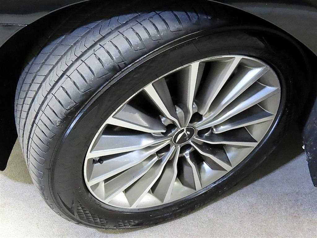 HYUNDAI Equus 2013 Negro - Importación desde Corea - HF Imports Iquique - Foto 20