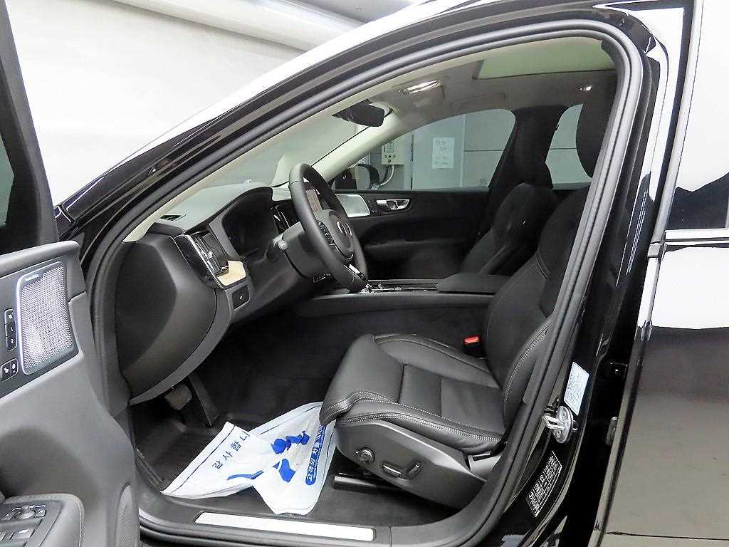 Volvo XC60 - Vista 5