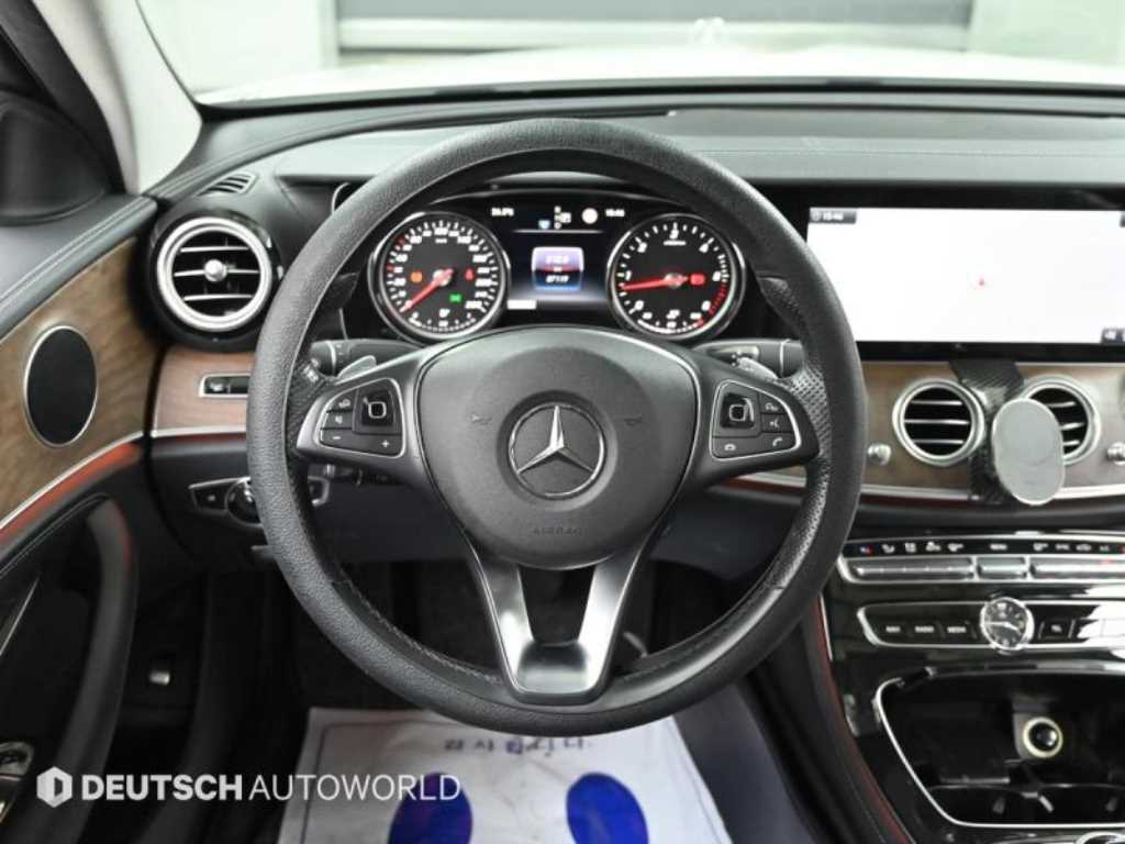 Mercedes Benz E class 2017 Blanco - Importación desde Corea - HF Imports Iquique - Foto 13
