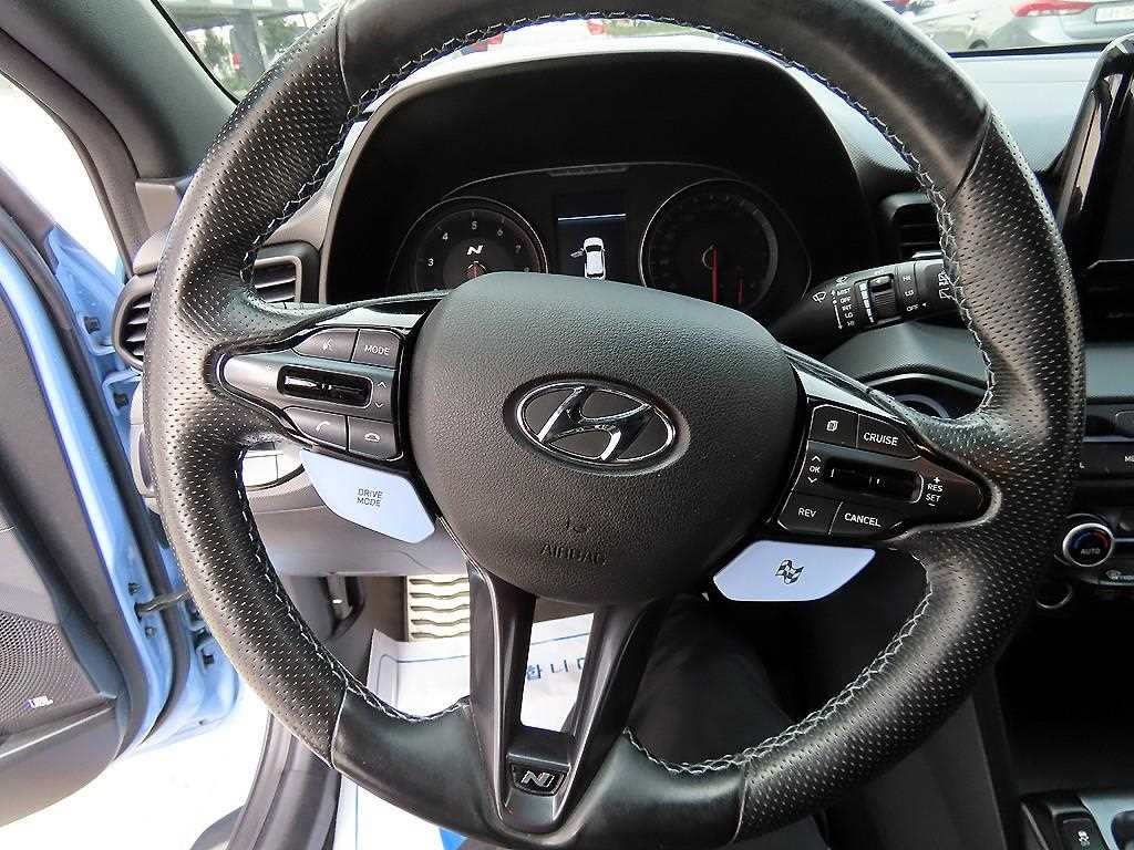 HYUNDAI Veloster - Vista 8