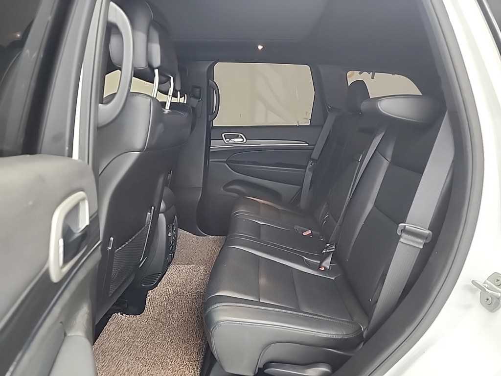 Jeep Cherokee - Vista 12