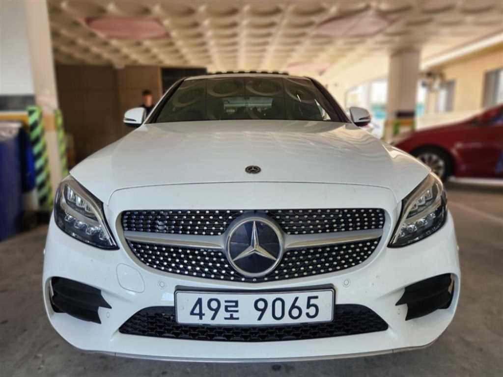 Mercedes Benz C Class 2019 Blanco - Importación desde Corea - HF Imports Iquique - Foto 1