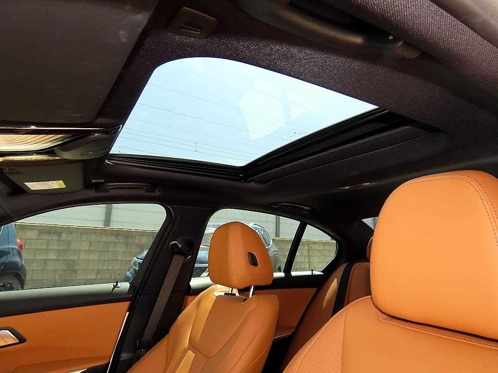 BMW 3 series 2024 Blanco - Importación desde Corea - HF Imports Iquique - Foto 17