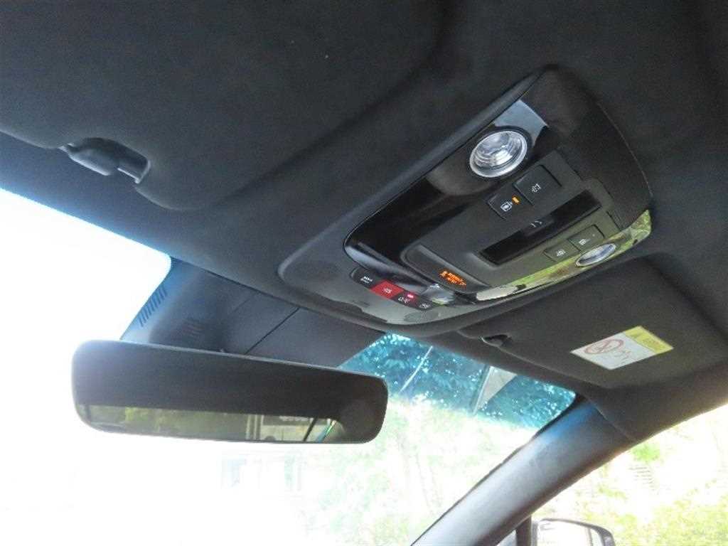 KIA K8 - Vista 10