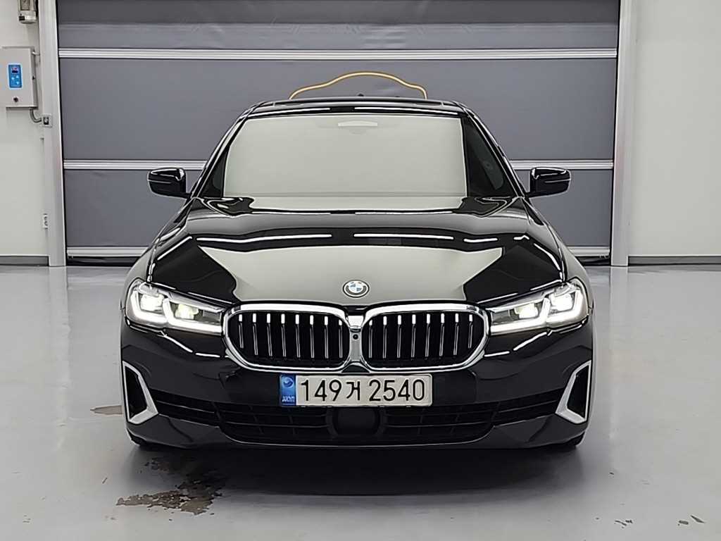 BMW 5 Series - Vista 2