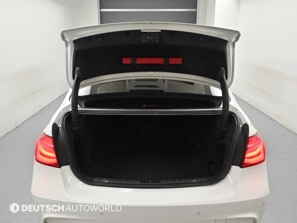 BMW 3 series 2018 Blanco - Importación desde Corea - HF Imports Iquique - Foto 19