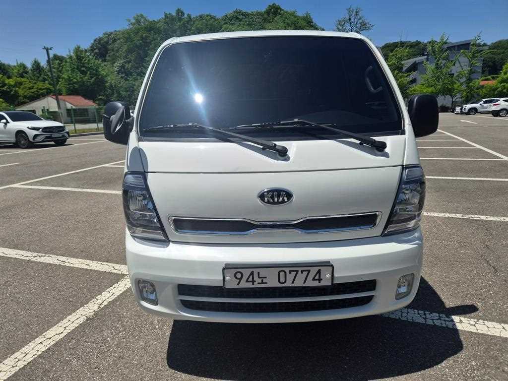 Small Truck Cargo (small) - Vista 3