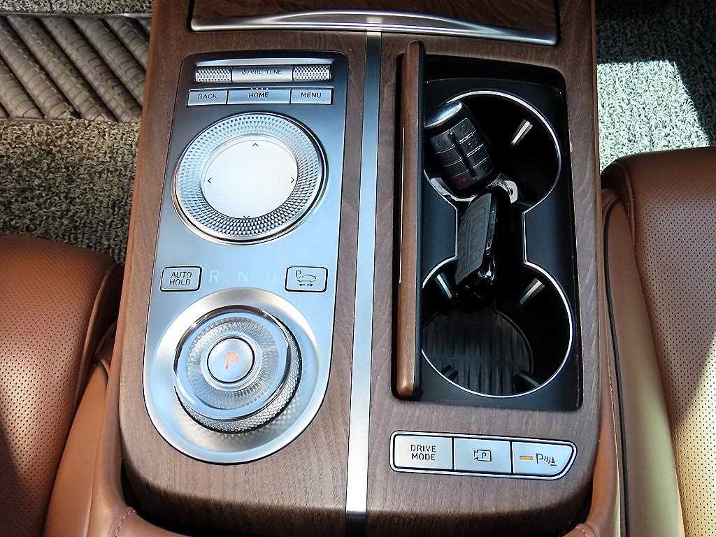 Genesis G80 - Vista 11