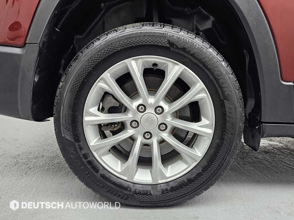 Jeep Cherokee - Vista 5