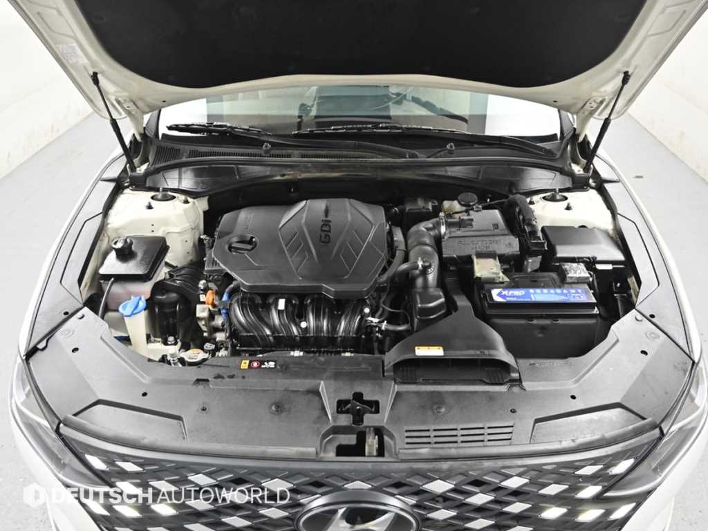 HYUNDAI Grandeur - Vista 6
