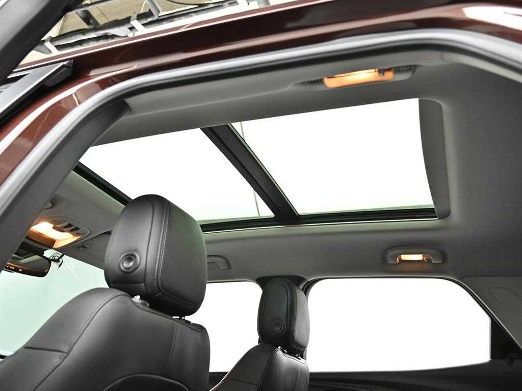 Chevrolet Trail Blazer 2022 Café - Importación desde Corea - HF Imports Iquique - Foto 17