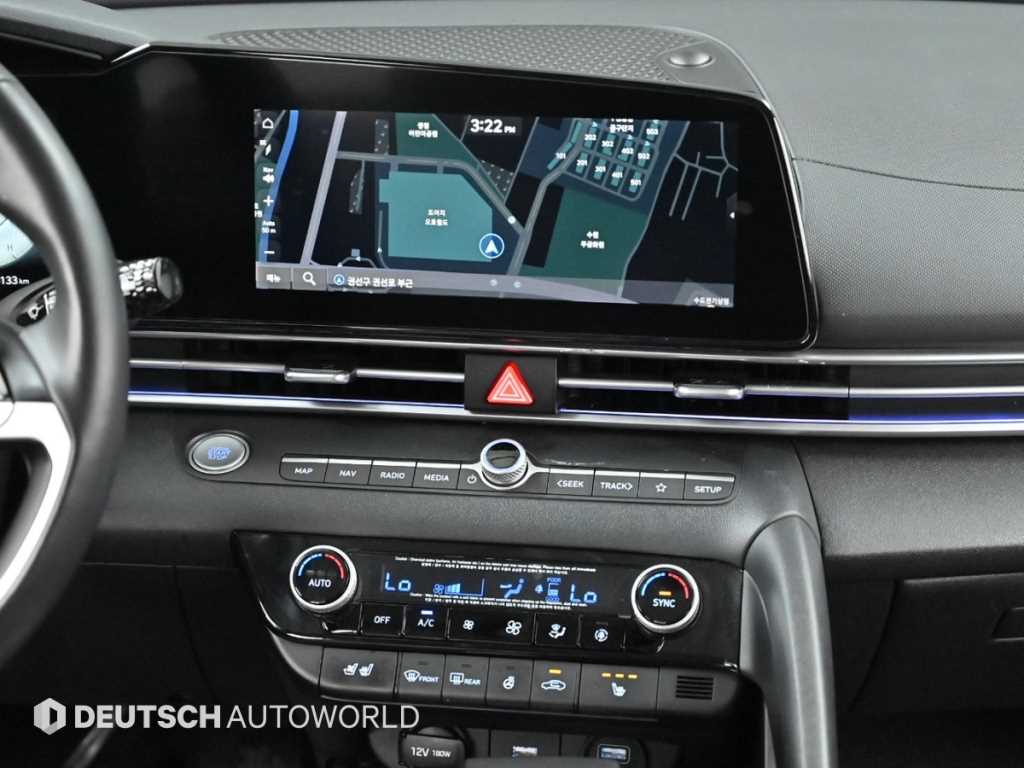 HYUNDAI Avante - Vista 7