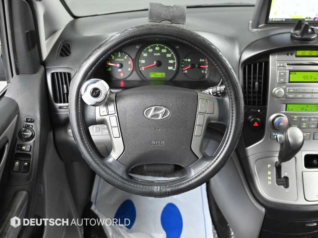 HYUNDAI Starex 2015 Plateado - Importación desde Corea - HF Imports Iquique - Foto 13
