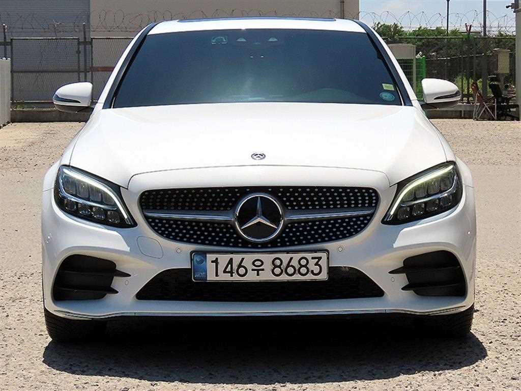 Mercedes Benz C Class 2021 Blanco - Importación desde Corea - HF Imports Iquique - Foto 1