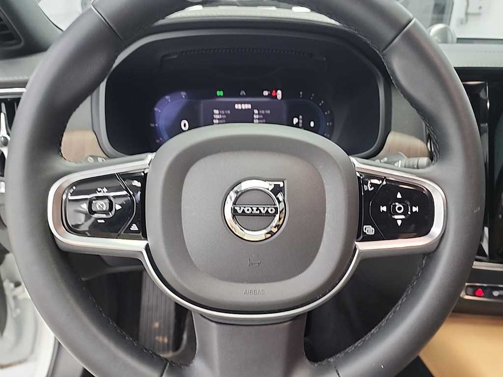 Volvo S90 - Vista 9