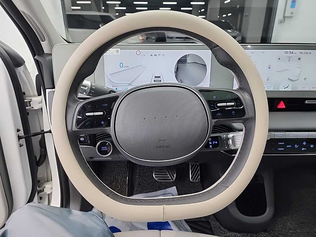 HYUNDAI Ioniq 5 - Vista 9