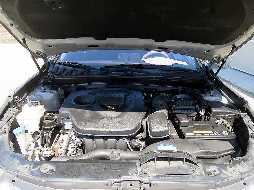 HYUNDAI Sonata 2013 Plateado - Importación desde Corea - HF Imports Iquique - Foto 19