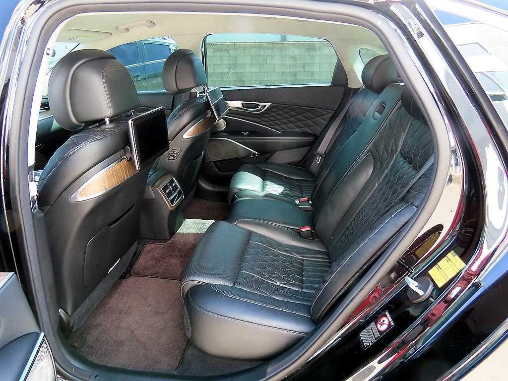 KIA K9 - Vista 6