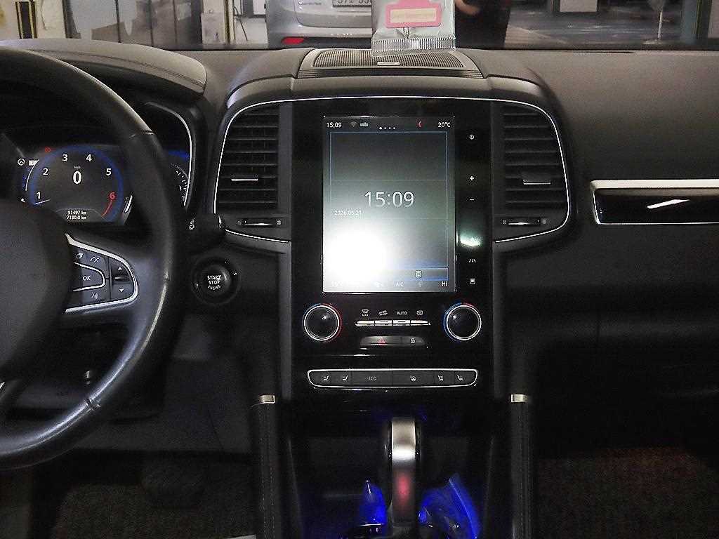 SAMSUNG QM6 - Vista 11