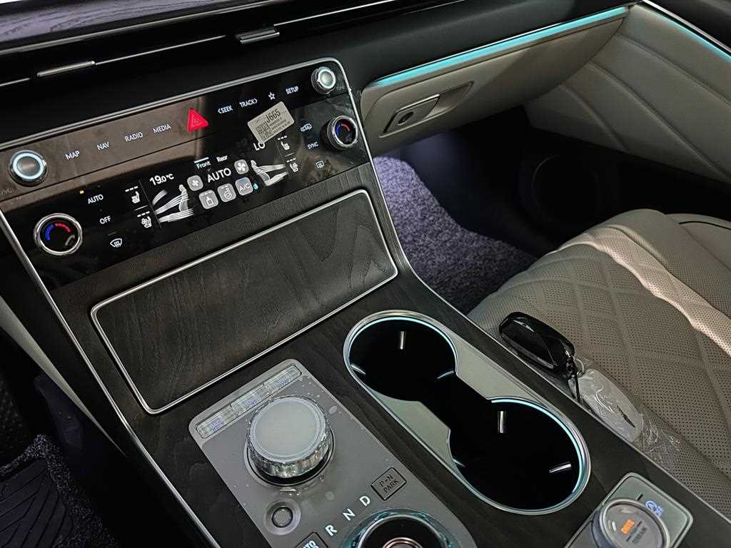 Genesis GV80 2025 Blanco - Importación desde Corea - HF Imports Iquique - Foto 14