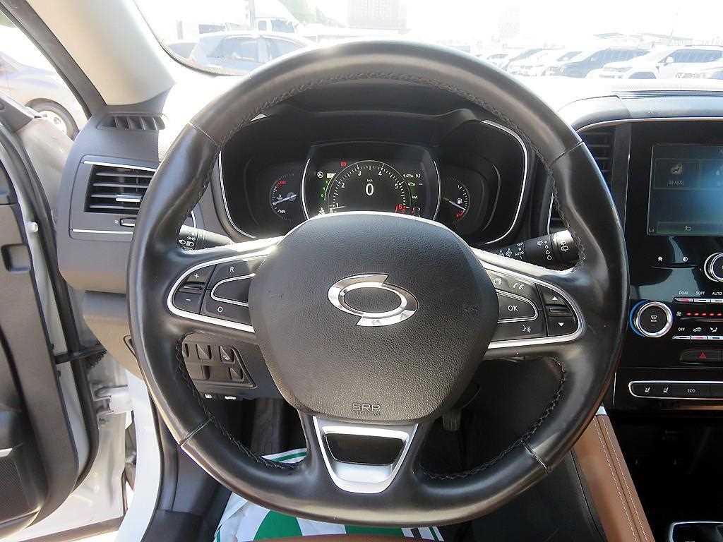 SAMSUNG QM6 - Vista 11