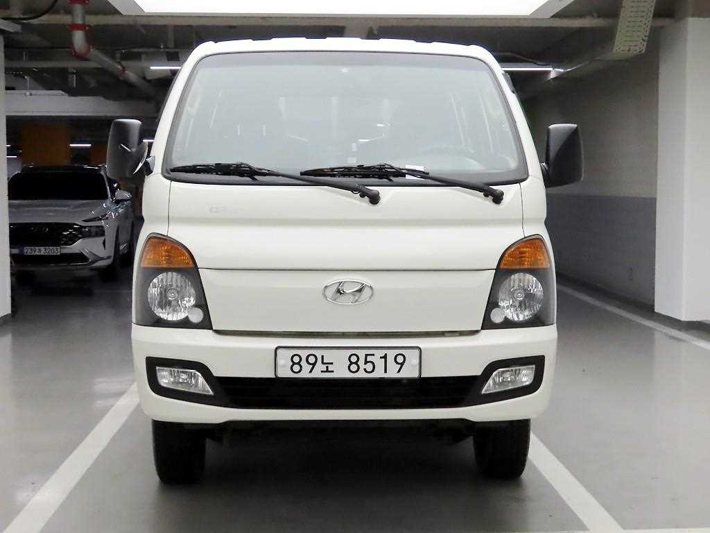 Small Truck Cargo (small) - Vista 2