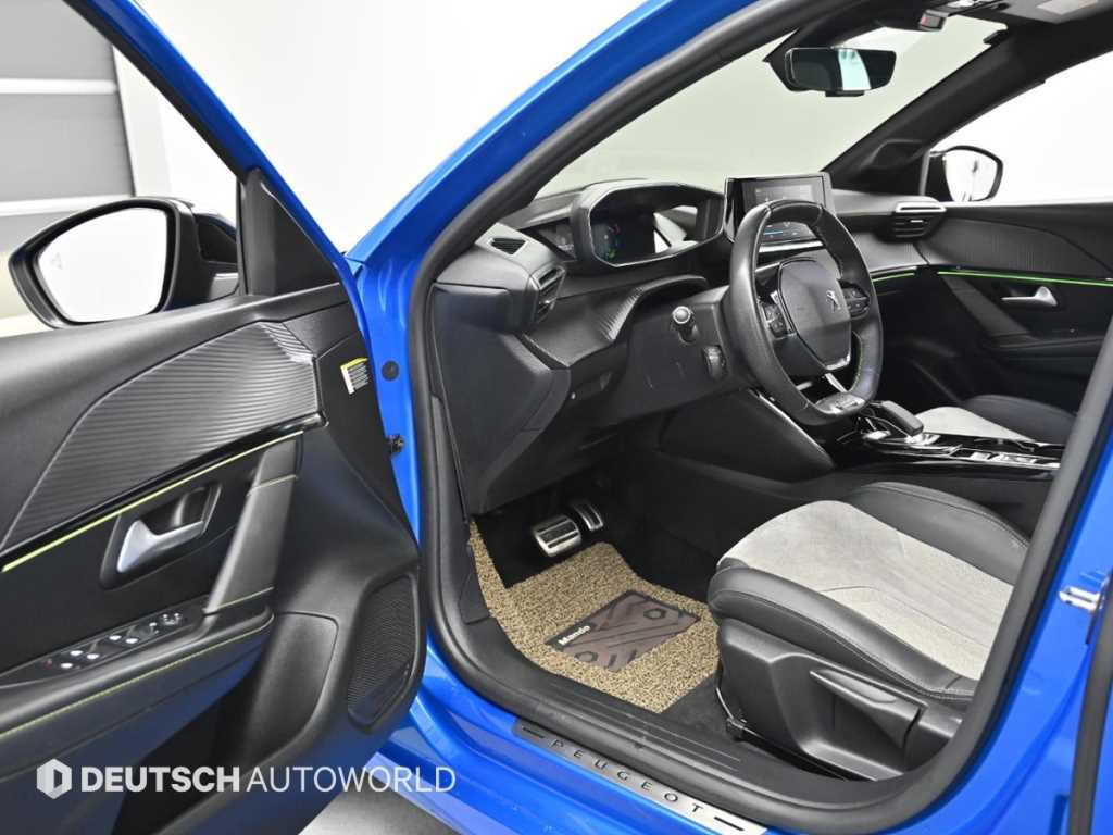 Peugeot 208 - Vista 11