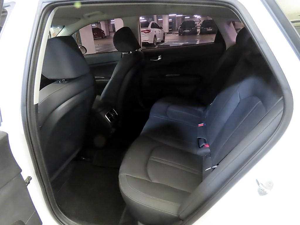 KIA K5 - Vista 7