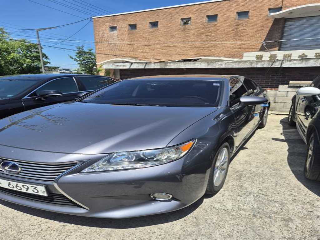 Lexus ES 2013 Gris - Importación desde Corea - HF Imports Iquique - Foto 1