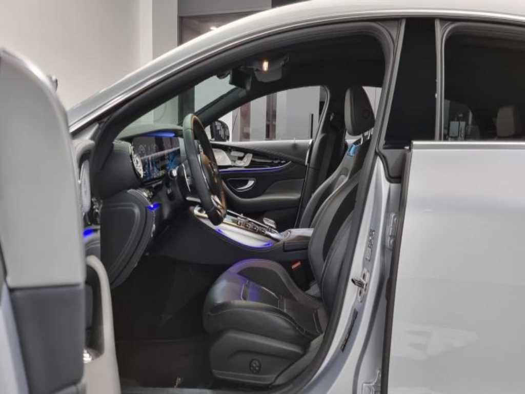 Mercedes Benz AMG GT - Vista 6