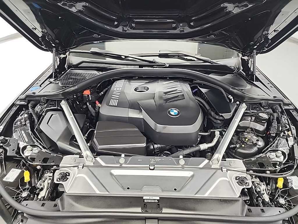 BMW 4 Series - Vista 5